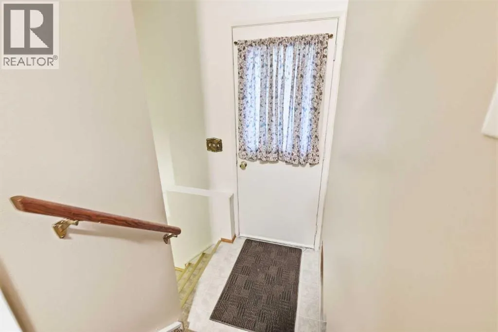 163 Whitewood Place NE