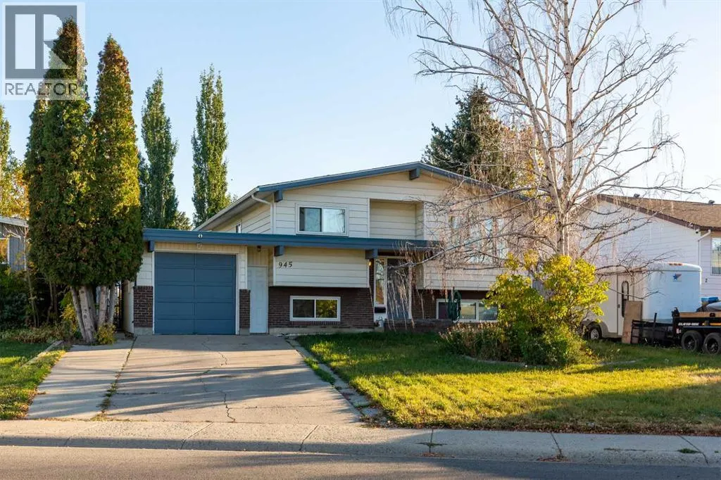 945 Columbia Boulevard W