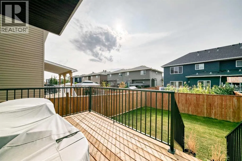 772 Edgefield Crescent