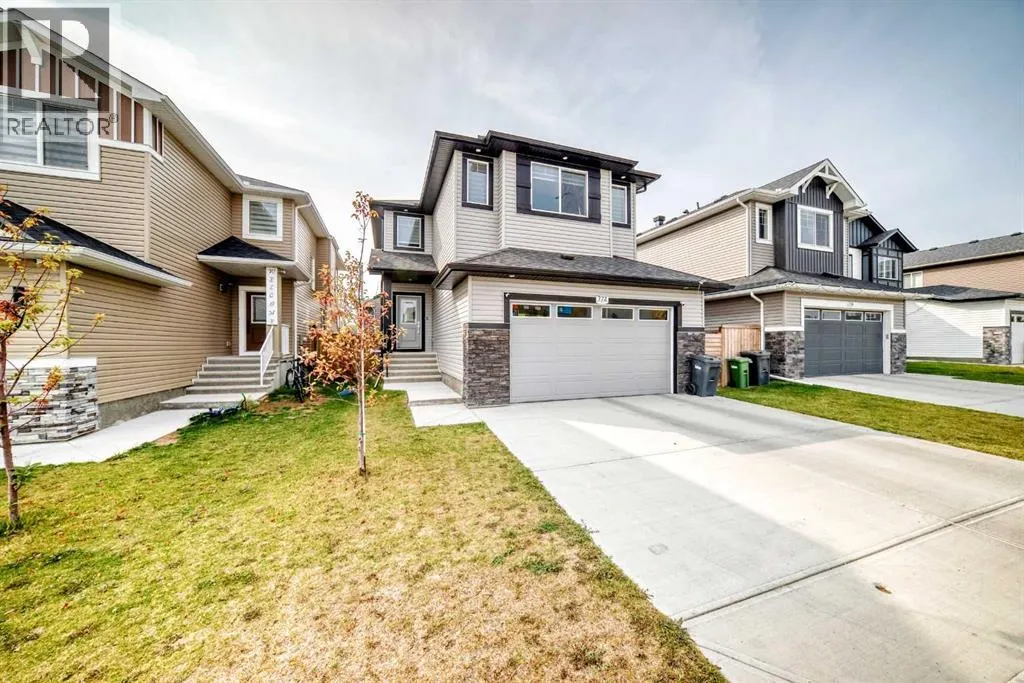 772 Edgefield Crescent
