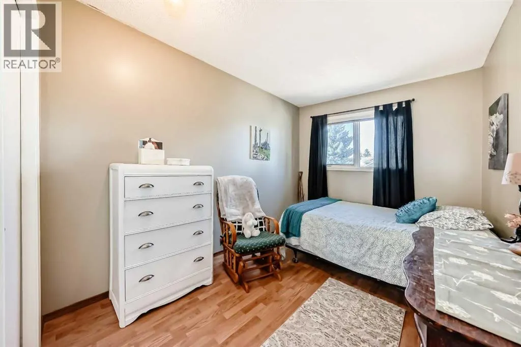 20 Rivergreen Crescent SE