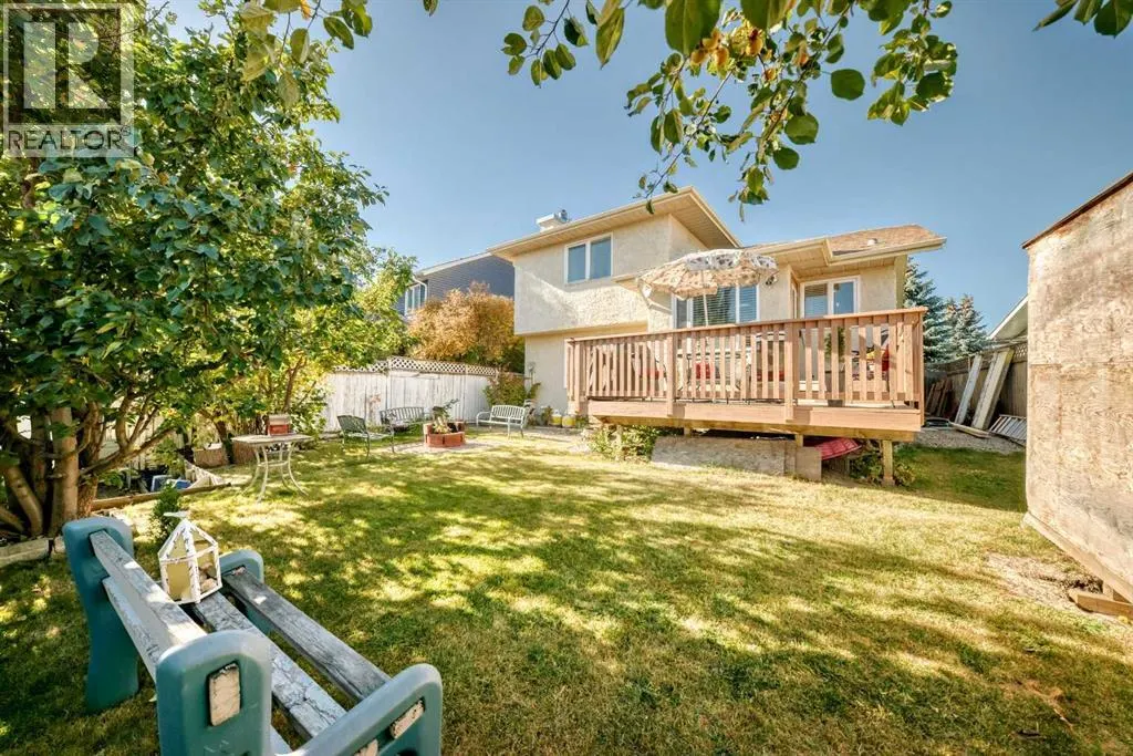20 Rivergreen Crescent SE