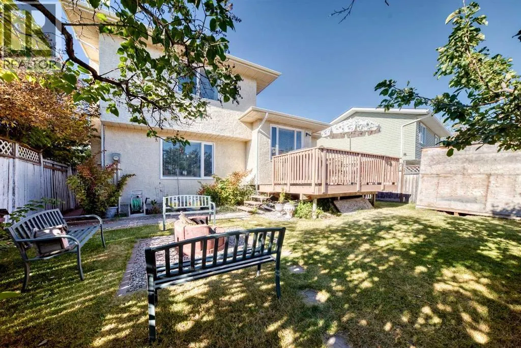 20 Rivergreen Crescent SE