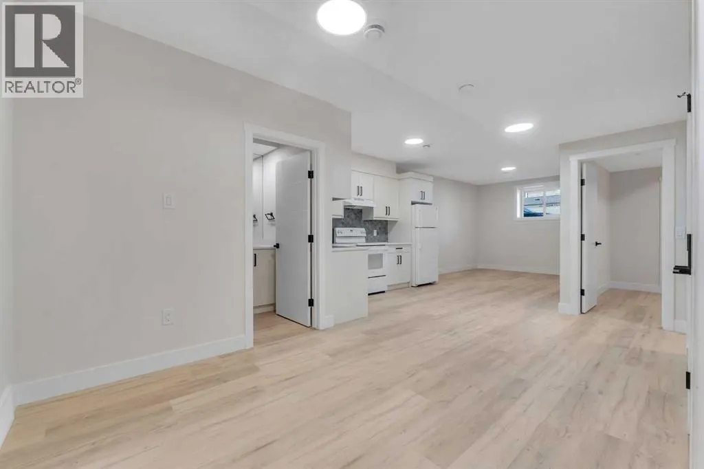 144 Saddlelake Manor NE