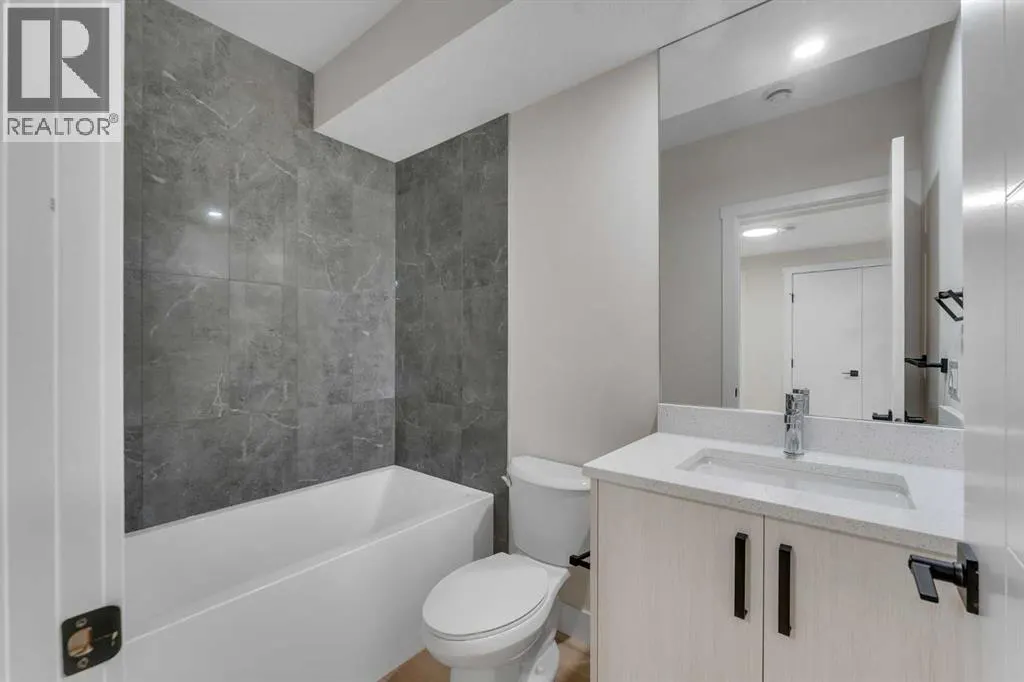 144 Saddlelake Manor NE