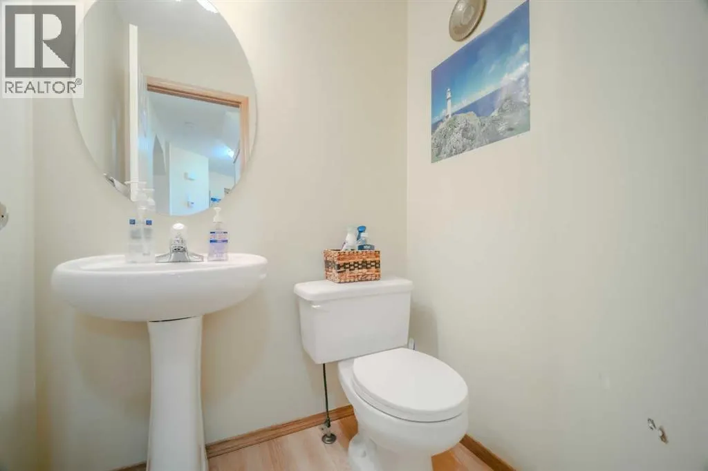 45 Arbour Crest Terrace NW