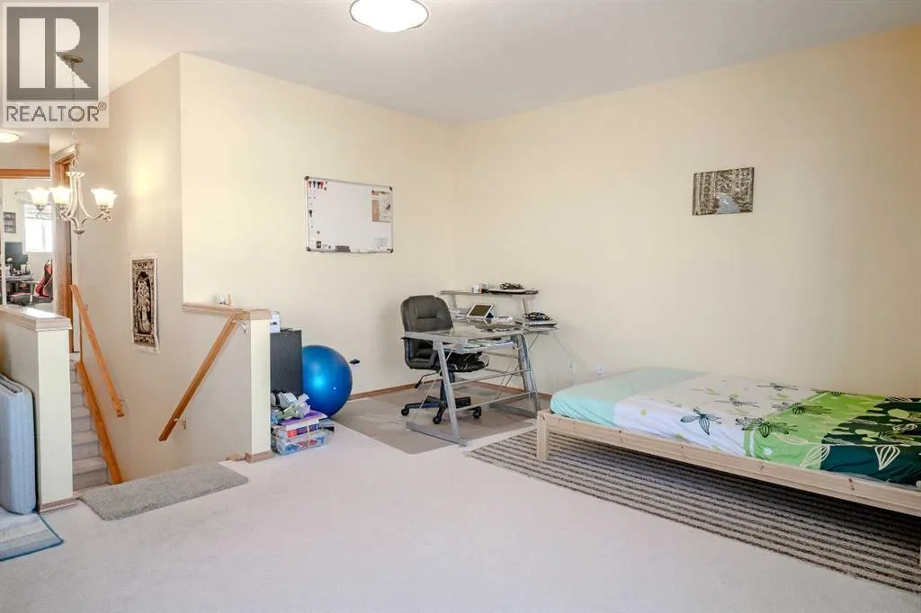 45 Arbour Crest Terrace NW