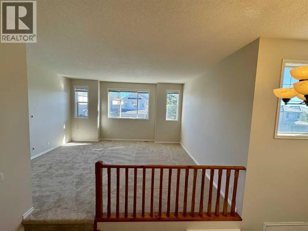 70 Glensummit Close