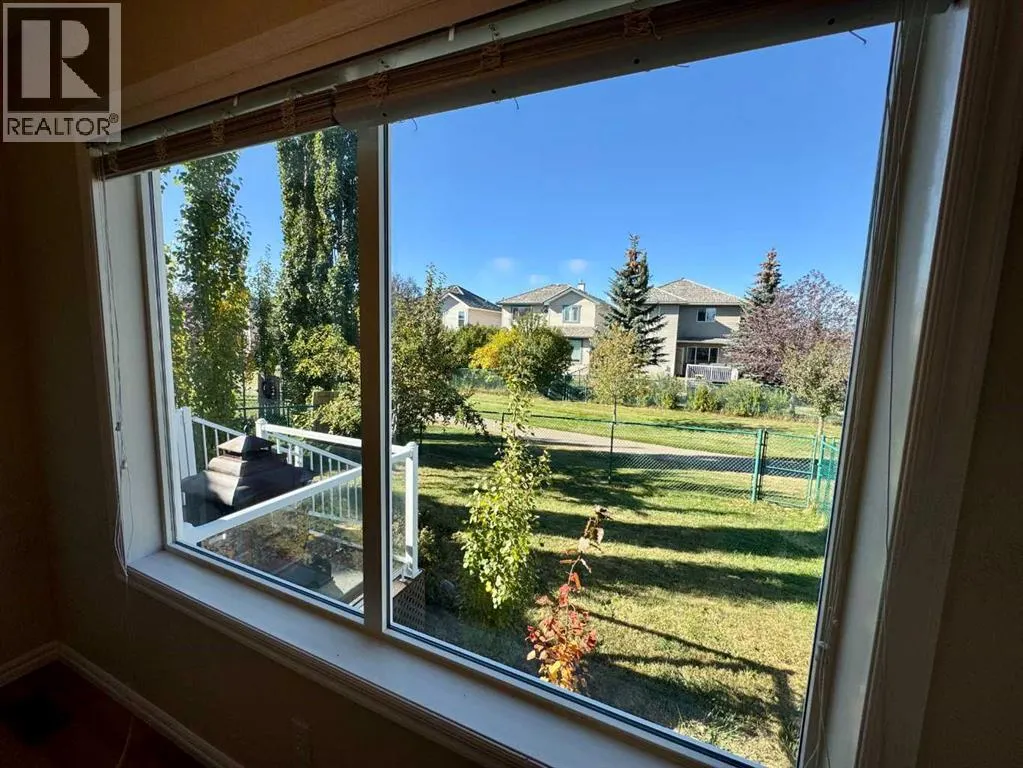 70 Glensummit Close