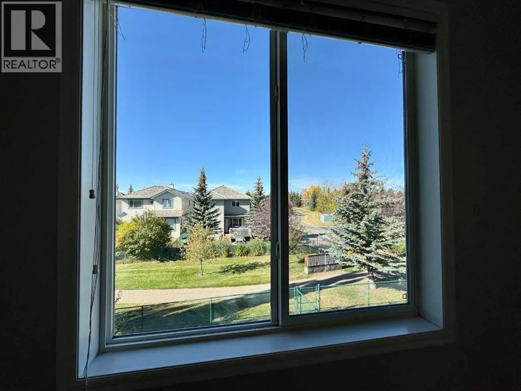 70 Glensummit Close