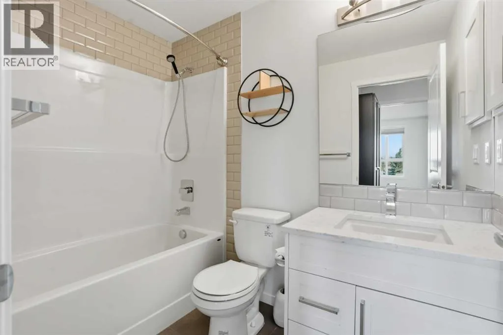 413, 300 Harvest Hills Place NE