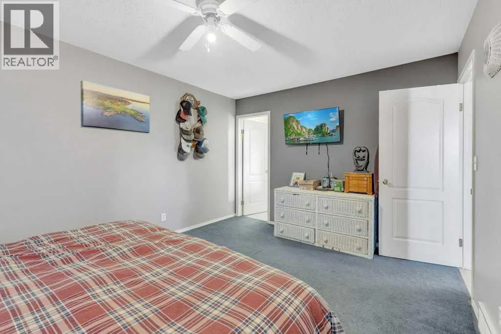 73 Lansbury Close