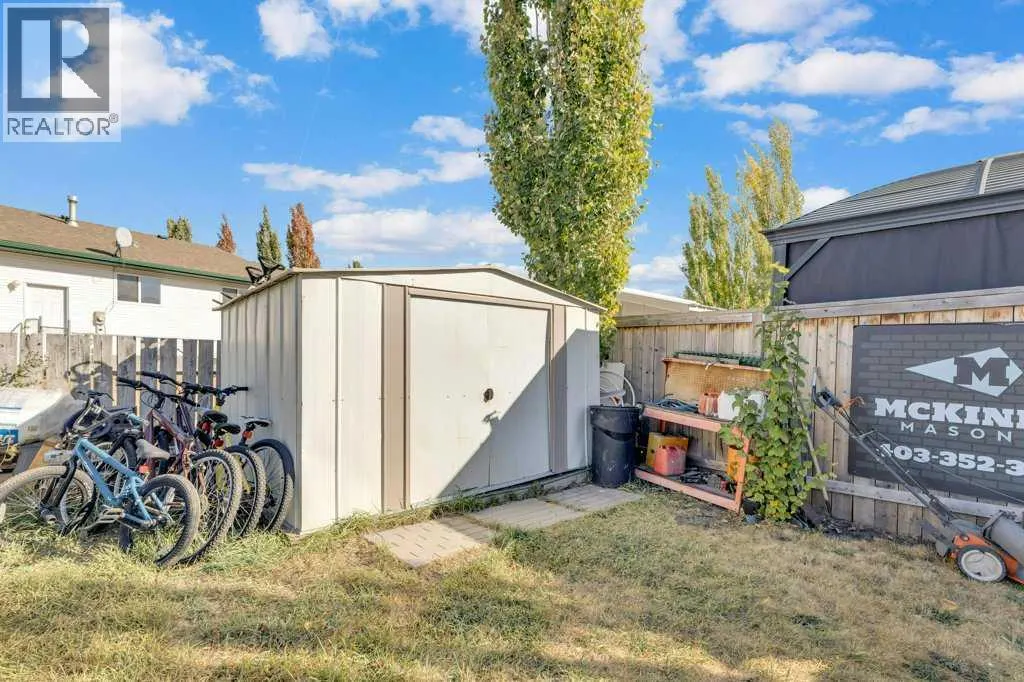73 Lansbury Close