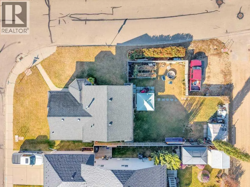 73 Lansbury Close