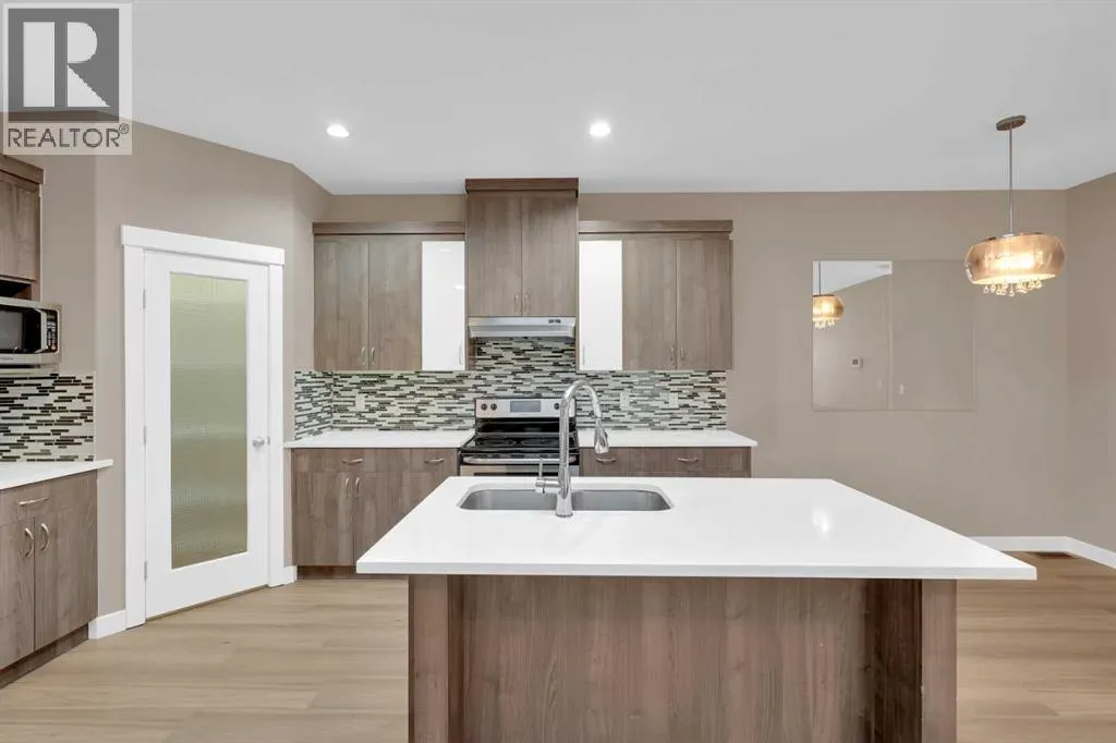 87 Baysprings Way SW