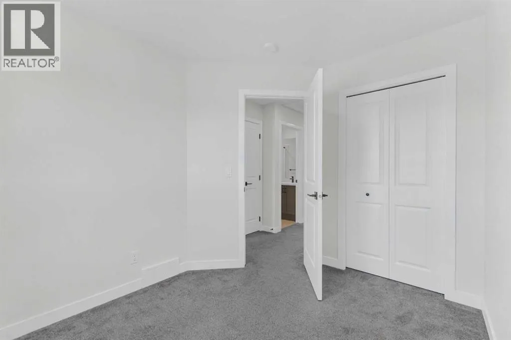 33 BELMONT Drive SW