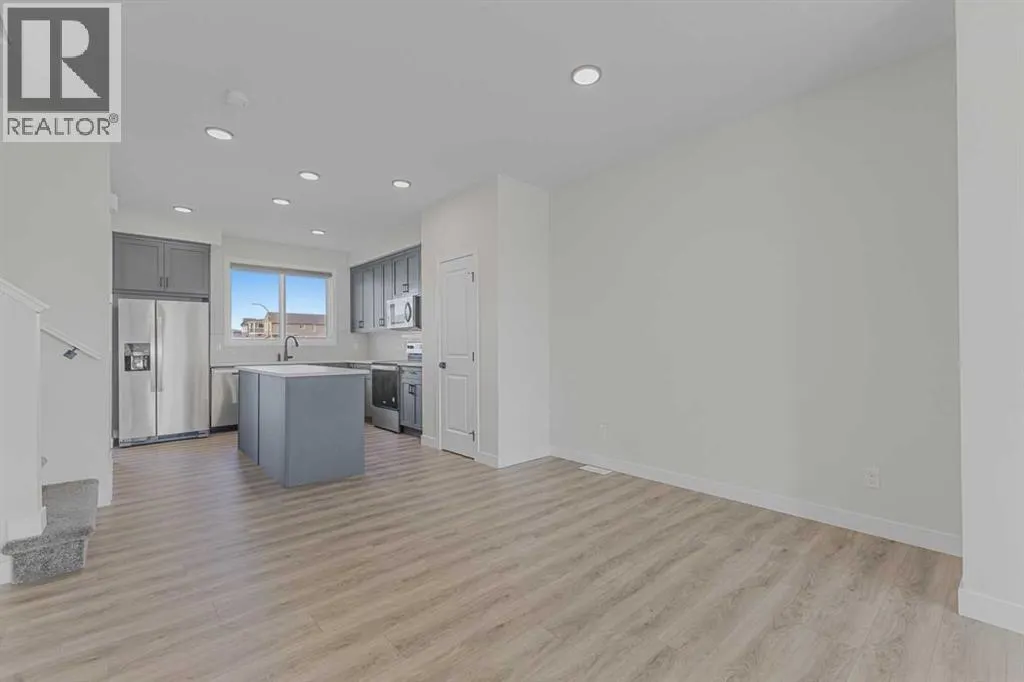 33 BELMONT Drive SW