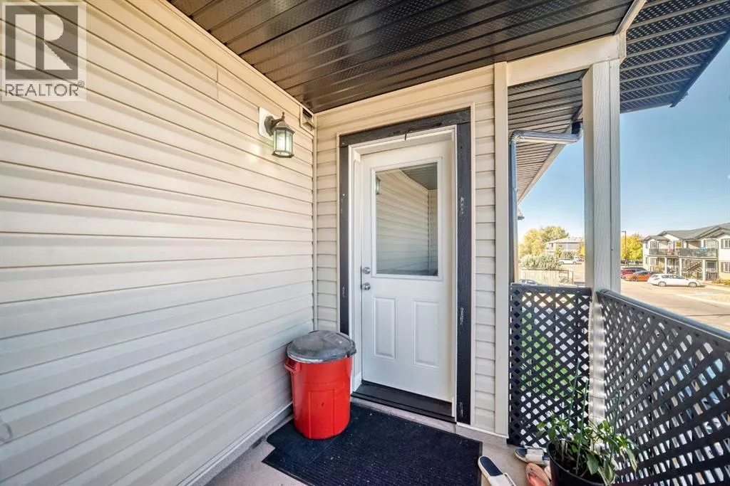 303, 8 Bayside Place