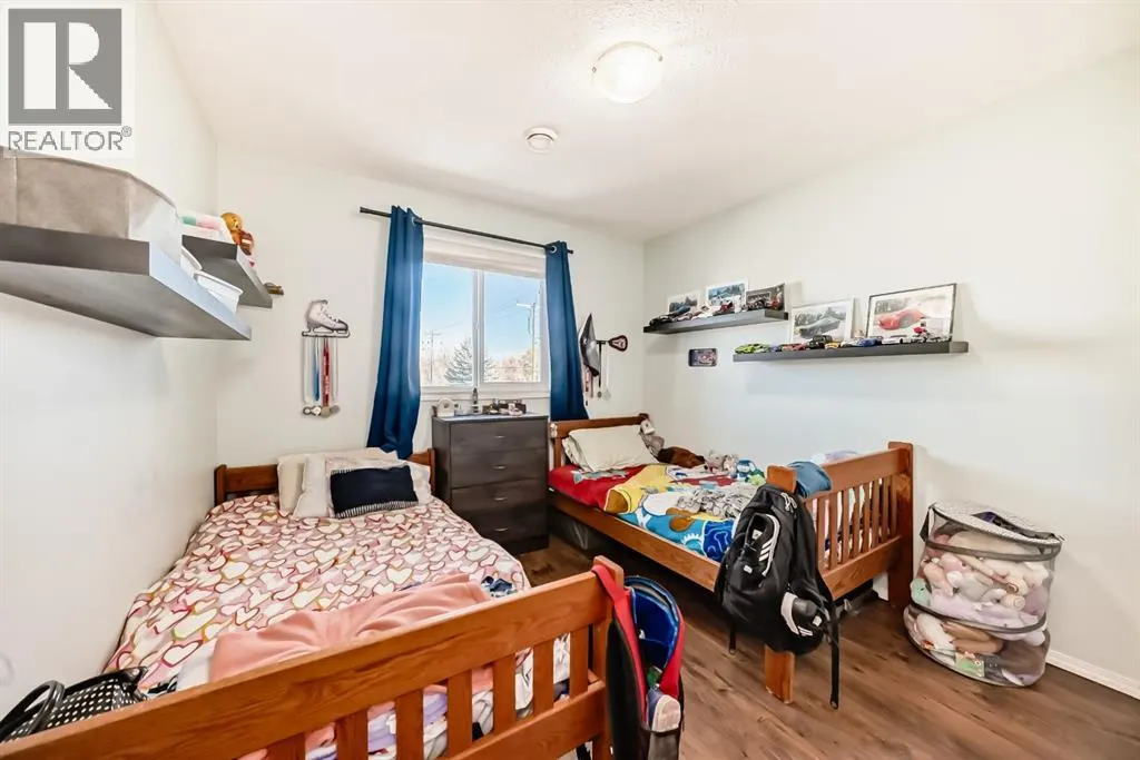 303, 8 Bayside Place
