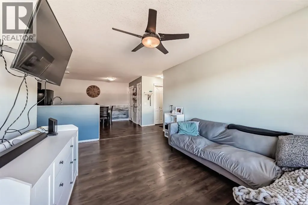 303, 8 Bayside Place