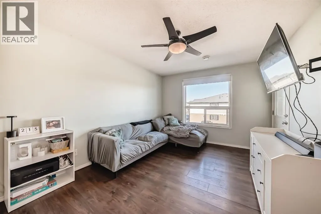 303, 8 Bayside Place