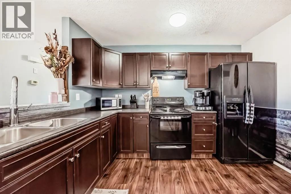 303, 8 Bayside Place