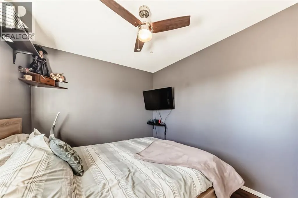 303, 8 Bayside Place