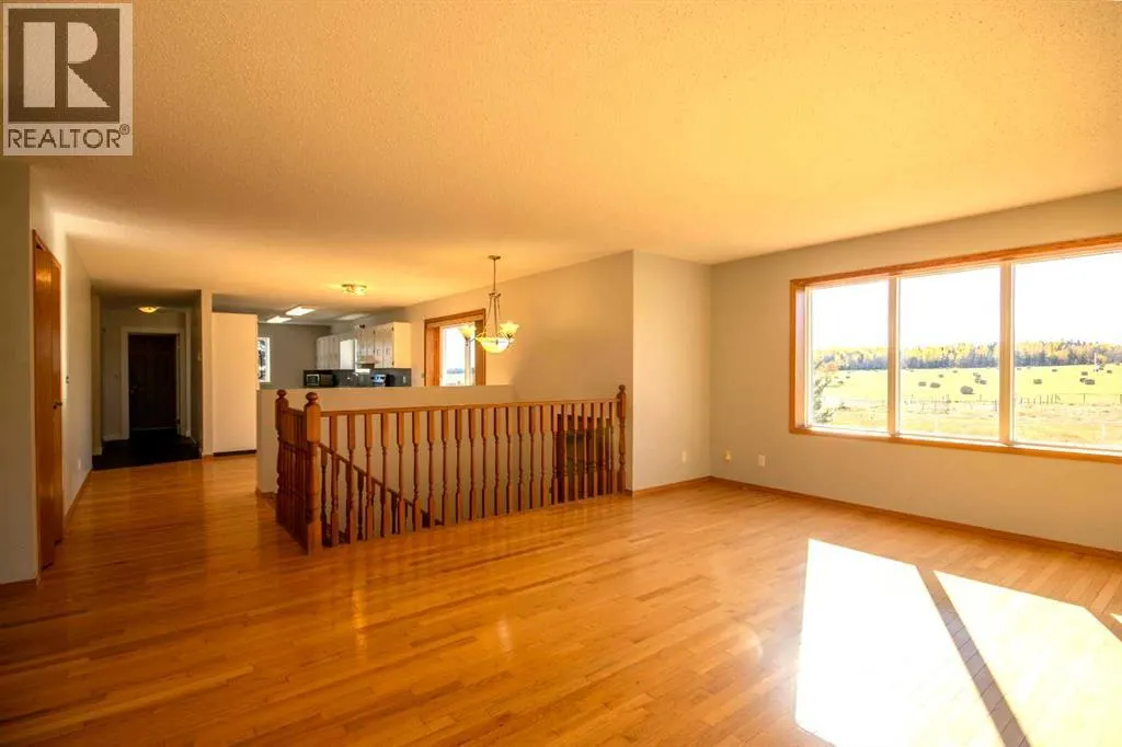 5559 Township Road 320