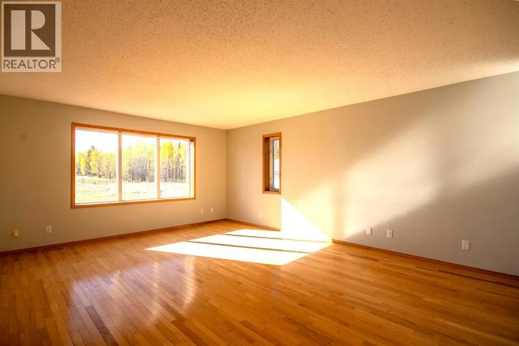 5559 Township Road 320