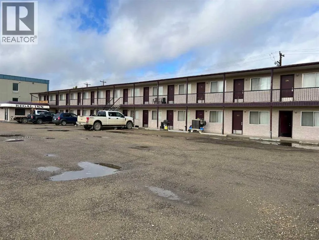 108 HIGHWAY Avenue