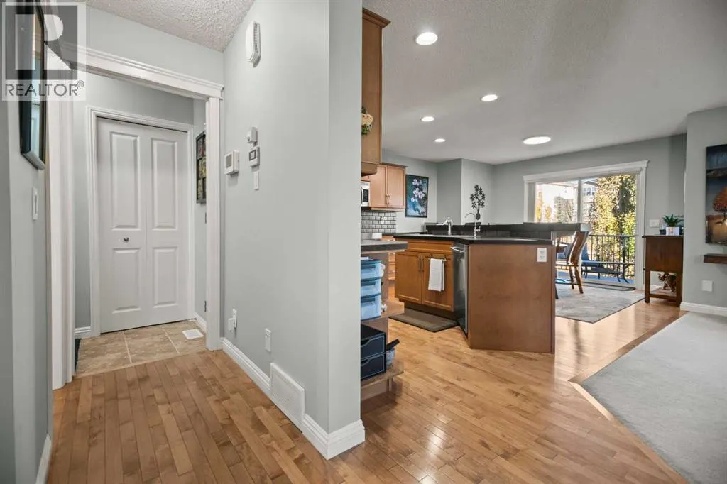 232 Sunset Close