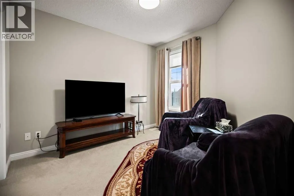 232 Sunset Close
