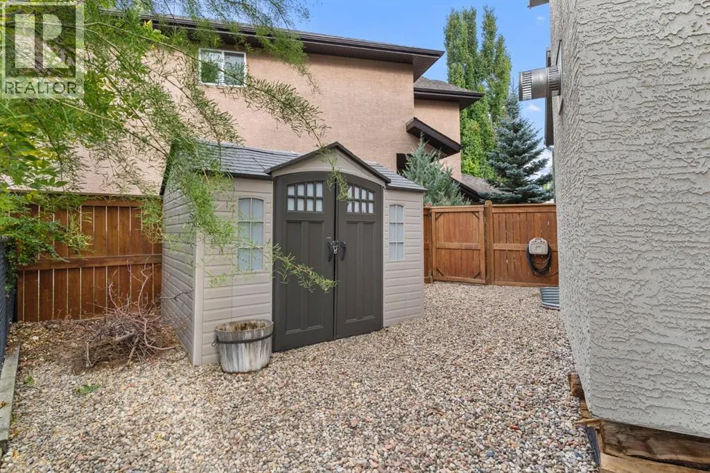 498 Tuscany Ravine Road NW