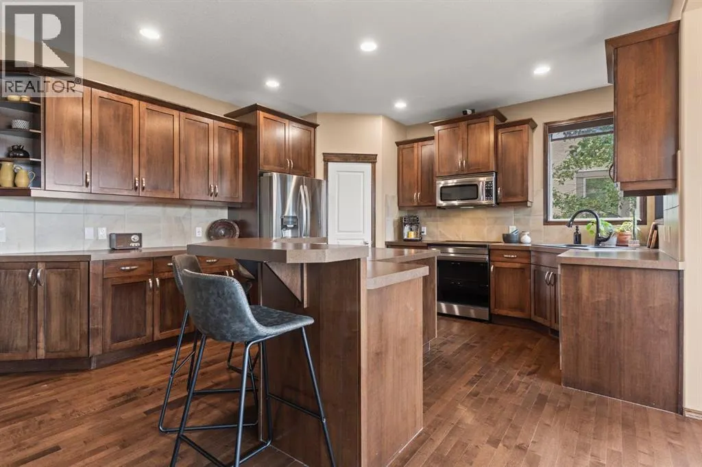 498 Tuscany Ravine Road NW