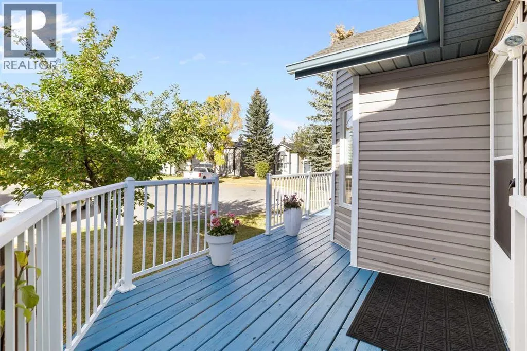 331 Coverdale Court NE