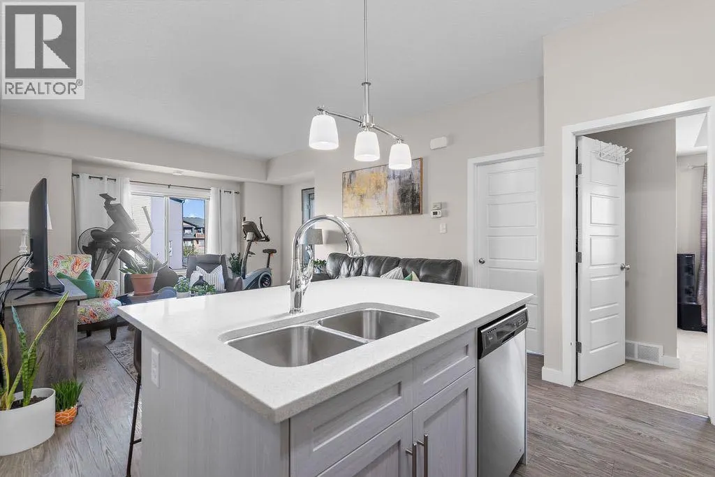 1426, 2461 Baysprings Link SW