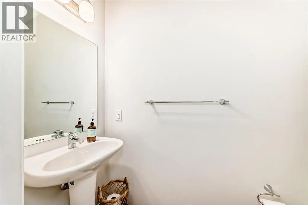 188 Walden Parade SE