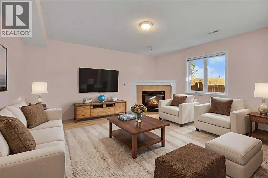 140 Valley Ridge Heights NW