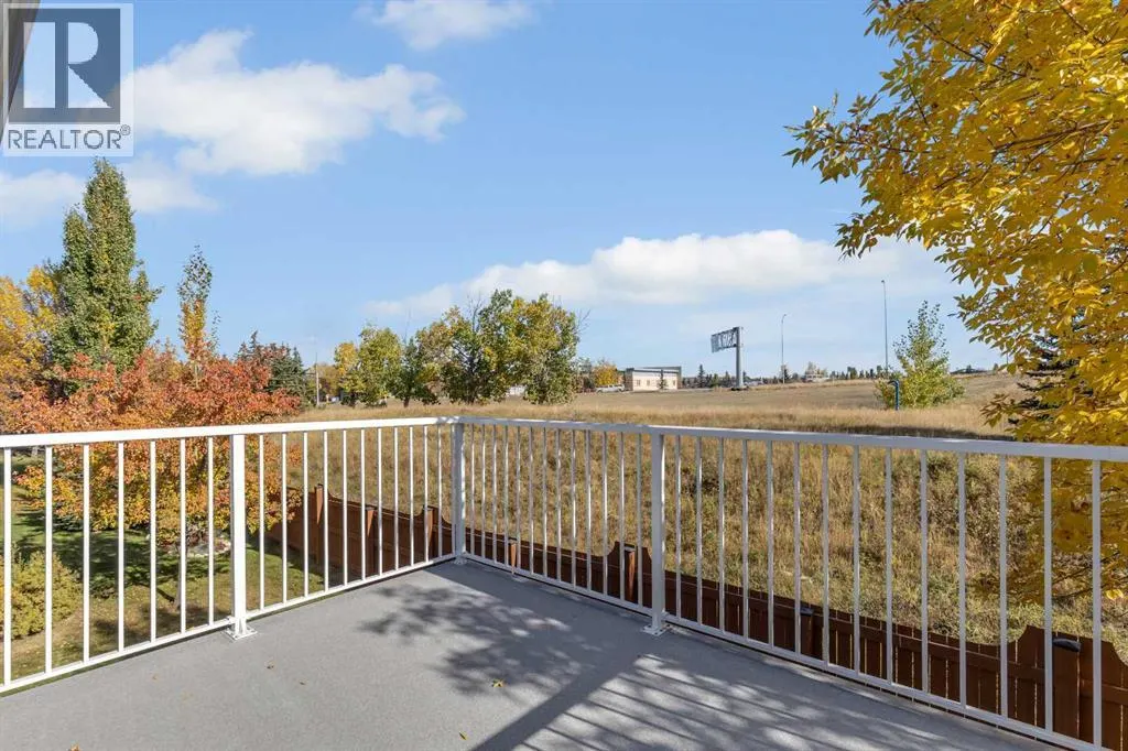 140 Valley Ridge Heights NW