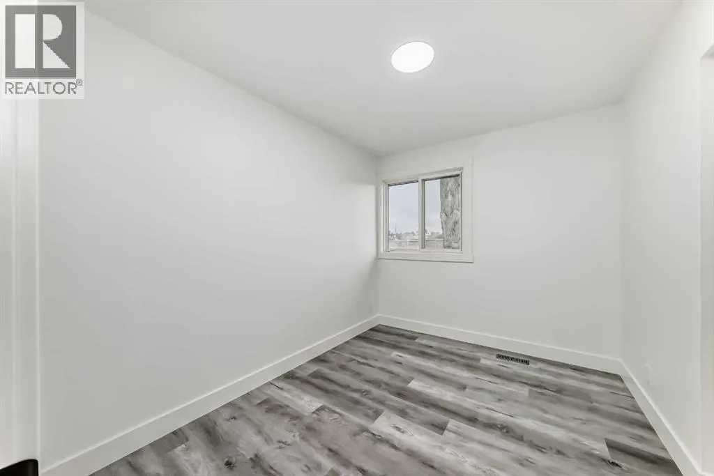 432 Ogden Drive SE
