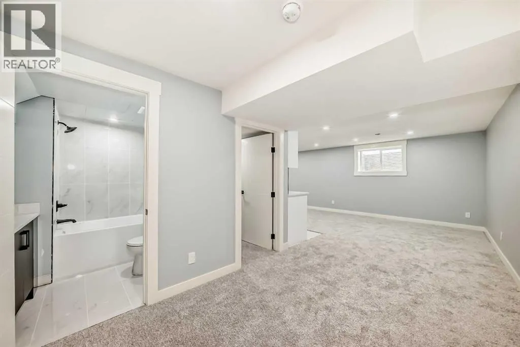 432 Ogden Drive SE