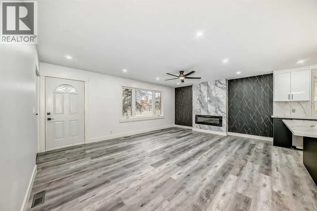 432 Ogden Drive SE