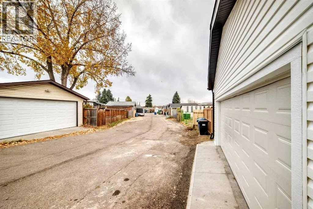 432 Ogden Drive SE
