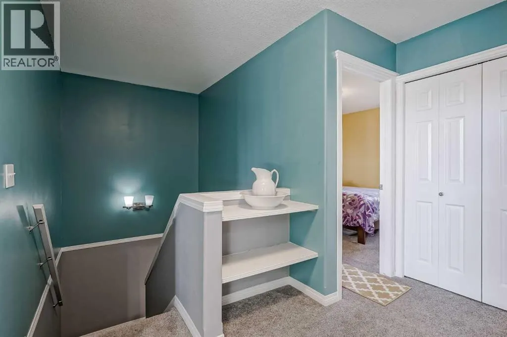 7, 102 Canoe Square SW