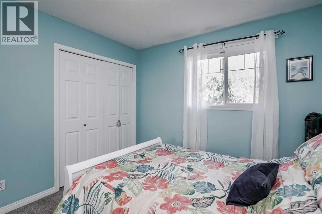 7, 102 Canoe Square SW