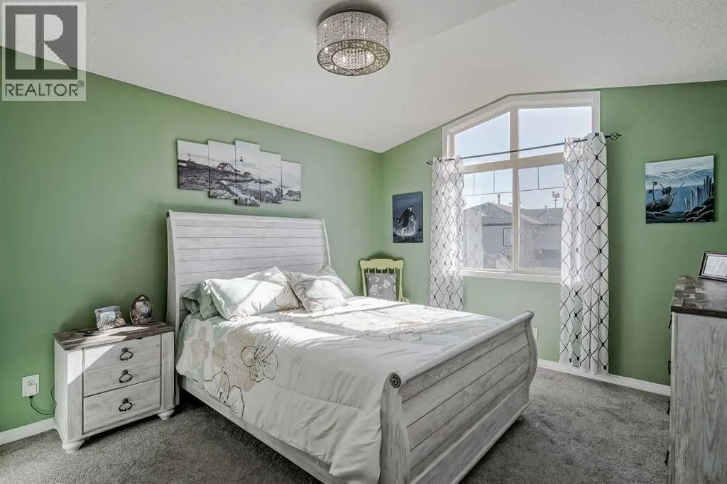 7, 102 Canoe Square SW