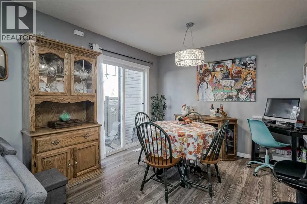 7, 102 Canoe Square SW