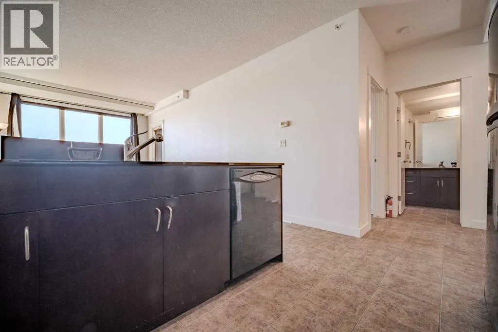 1112, 8880 Horton Road SW