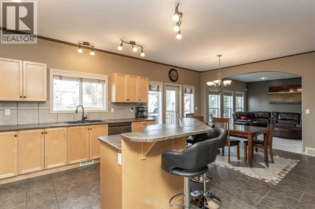 35 Woodrow Close