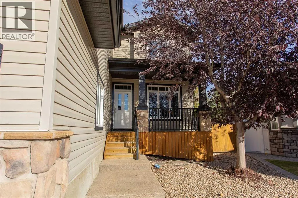 35 Woodrow Close